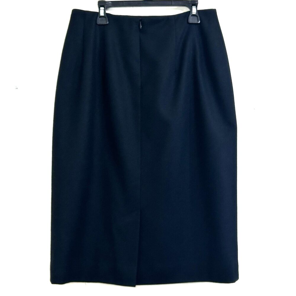 Pendleton Vintage Black 100% Virgin Wool Skirt Size 8 Knee Pleated Skirt - Picture 3 of 16